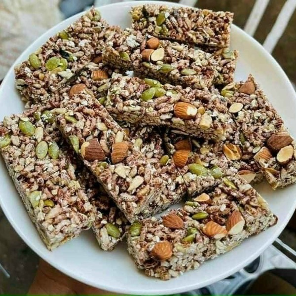 Thanh yến mạch mix hạt dinh dưỡng bịch 500g