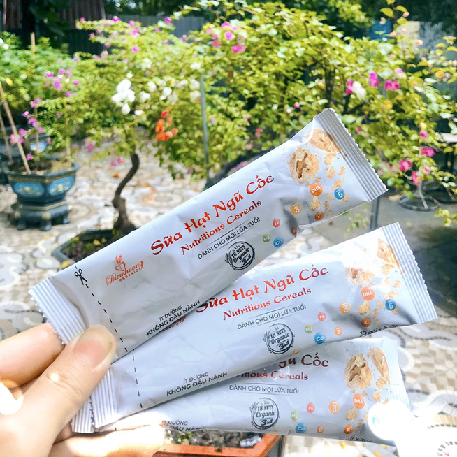 Combo 3 Hộp Sữa Hạt Ngũ Cốc 20 loại hạt Diễm Hương