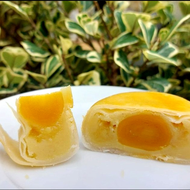 Bánh Pía đậu xanh Sầu riêng Trứng muối (5 sao - 600gr)